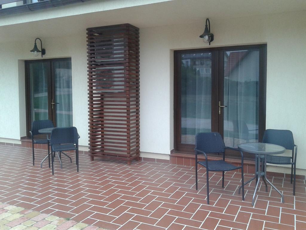 Pensiunea Berna Bacău Exterior foto